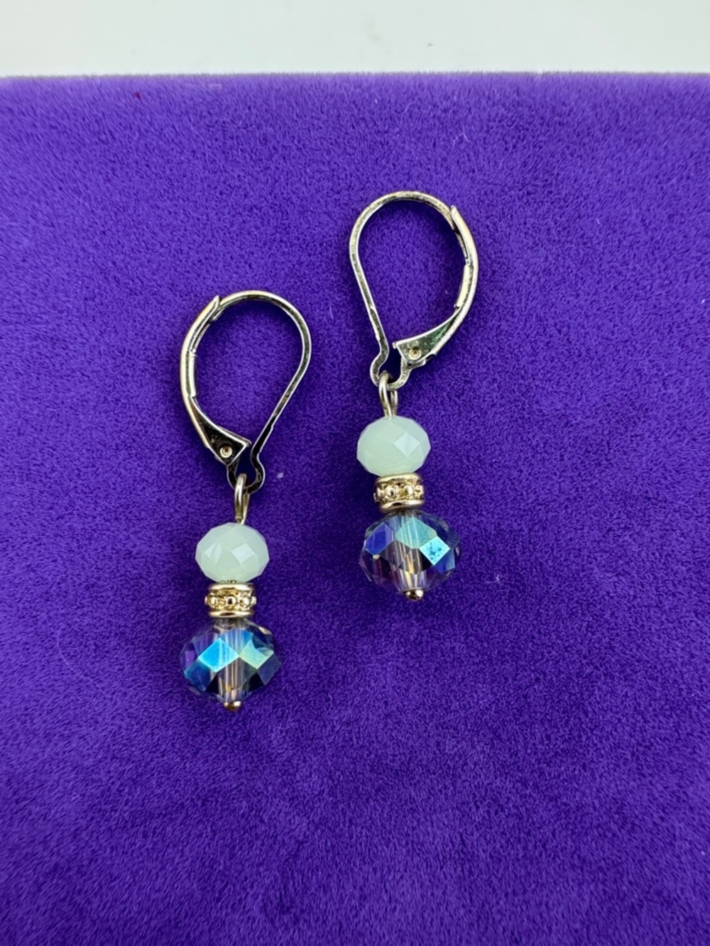 💛 Elegant Blue Crystal Drop Earrings with Silver Accents